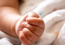 Τρίτο θανατηφόρο περιστατικό μωρού στη Γαλλία από βρεφικό γάλα