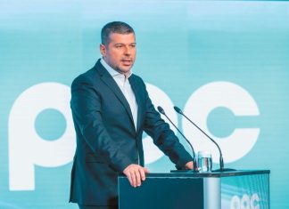 Γ. Στάσσης προς μετόχους: Νέες ευκαιρίες ανάπτυξης για τη ΔΕΗ με επενδύσεις 24 δισ. ευρώ και είσοδο στα data centers