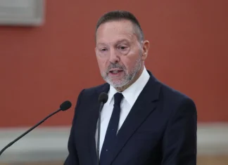 Στουρνάρας: Οι δημόσιες συντάξεις δεν αρκούν πλέον – Κρίσιμος ο ρόλος των Ταμείων Επαγγελματικής Ασφάλισης